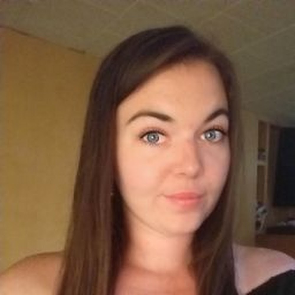 Meet your Posher, Devan